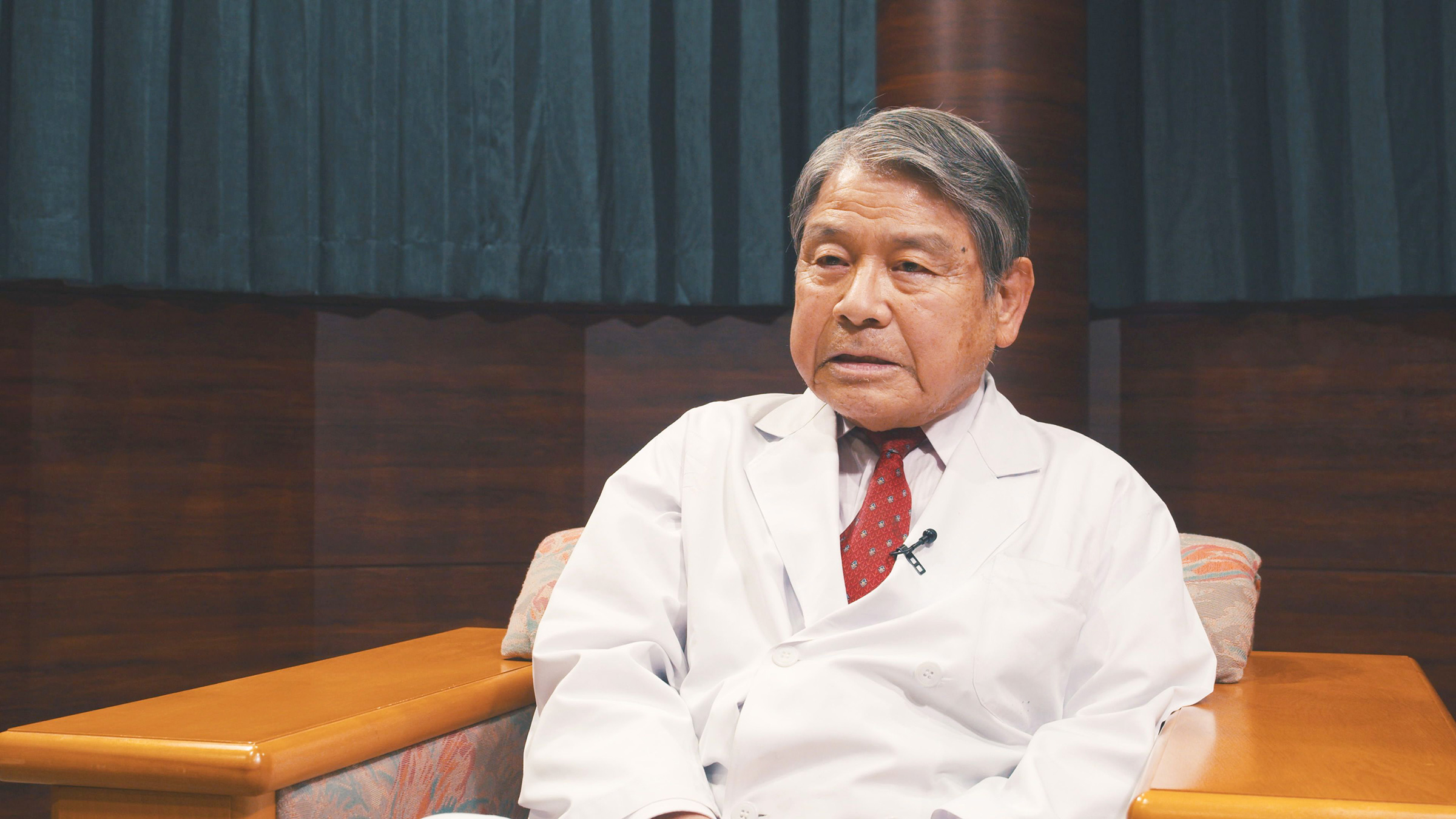 理事長 厚地良彦