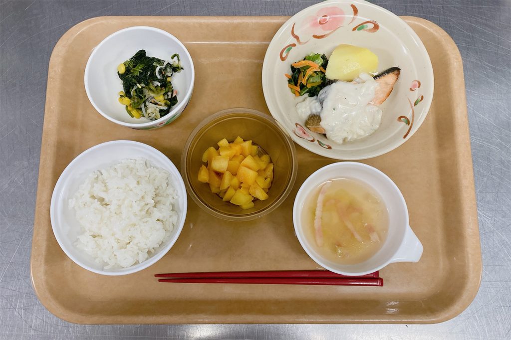 入院中の食事　常食